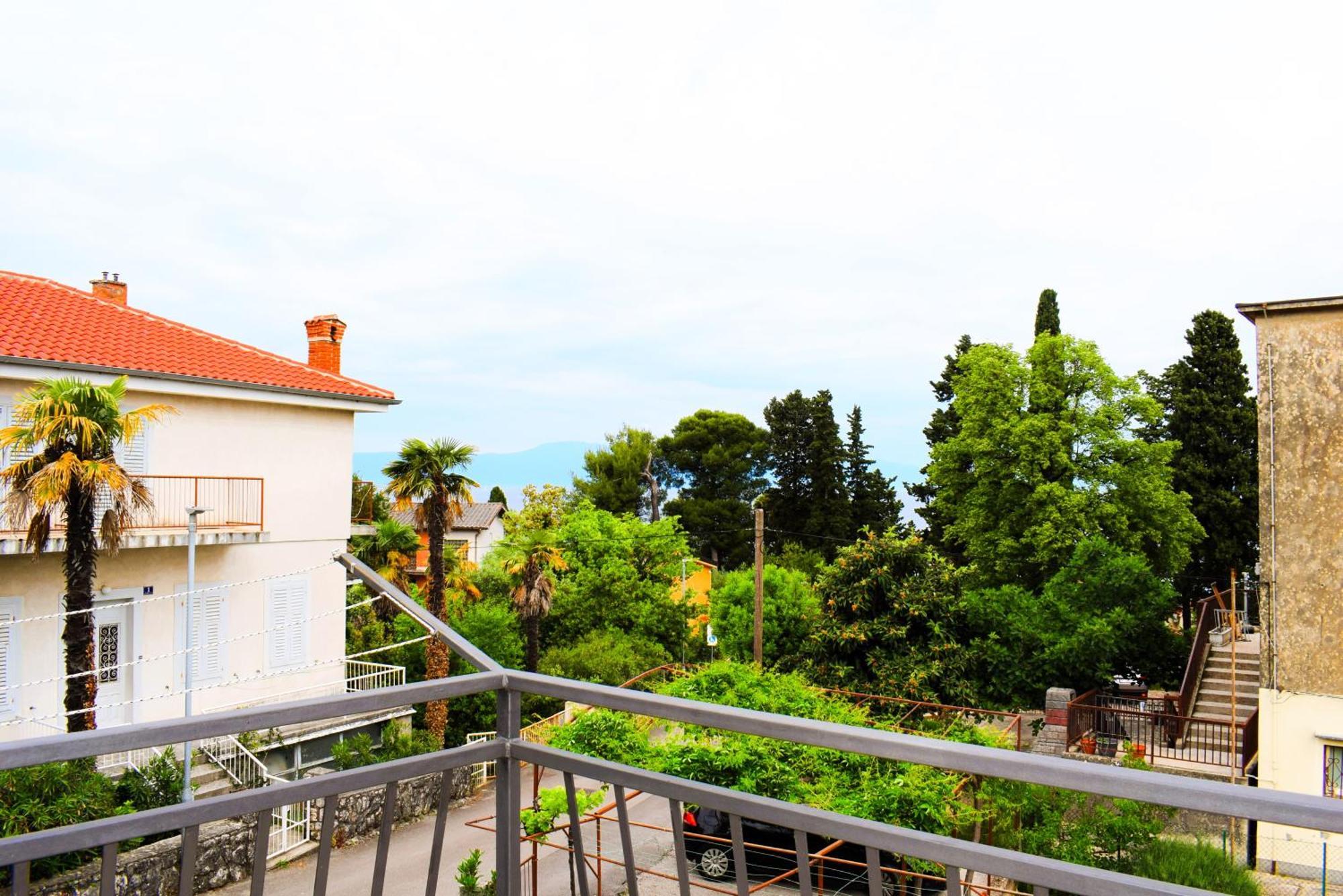 Apartment Maestral